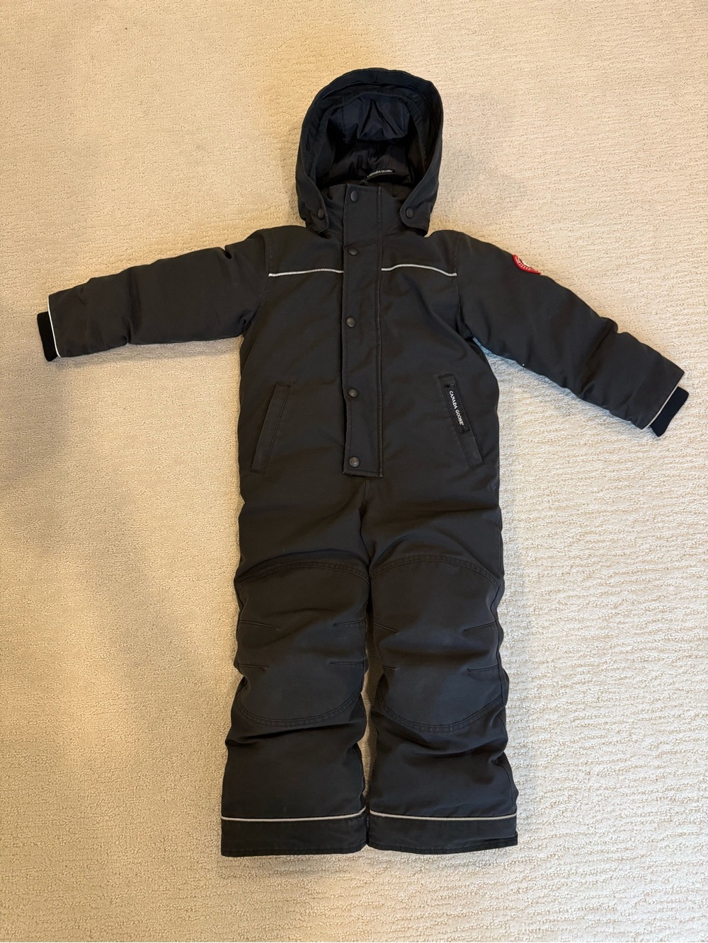 Canada Goose Kids Grizzly snowsuit $795 size 4-5 black